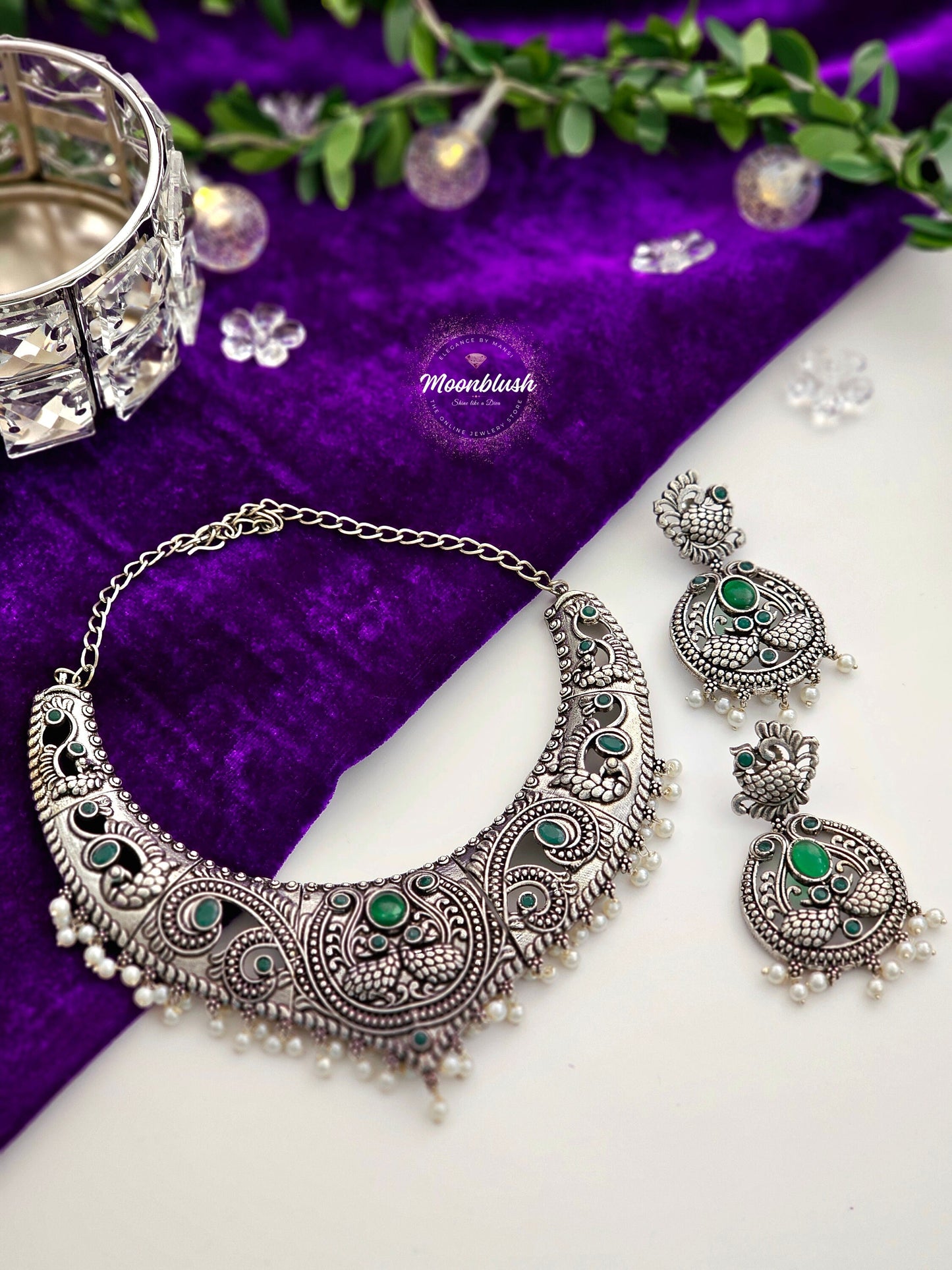 Handmade Antique Style Choker: Engraved German Silver, Monalisa Stone