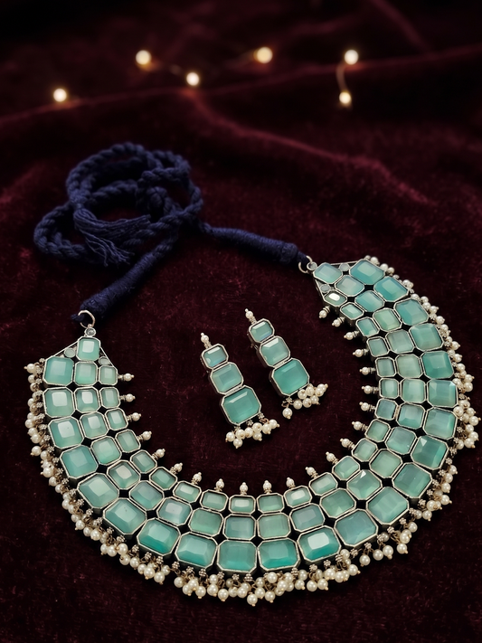 Silver Replica Necklace Set: Monalisa Stones & Pearls