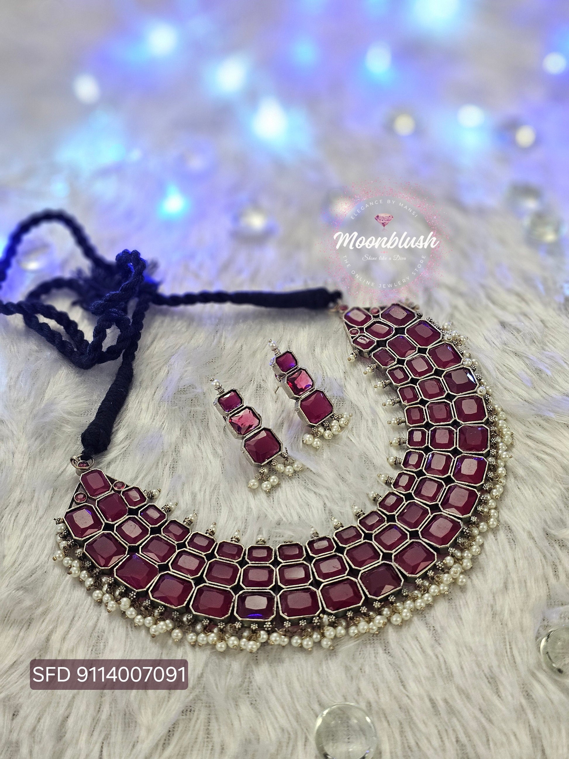 Silver Replica Necklace Set: Monalisa Stones & Pearls
