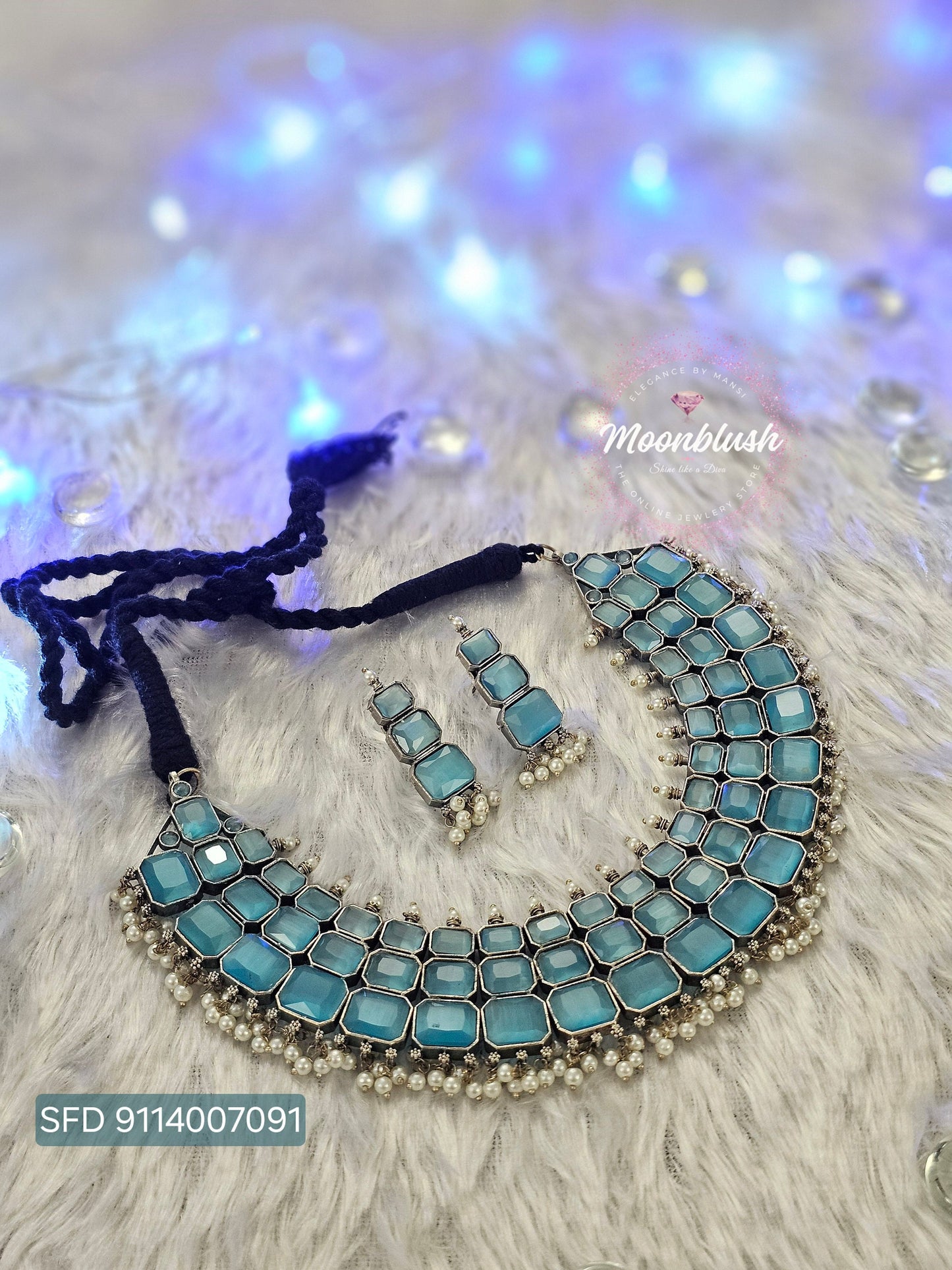 Silver Replica Necklace Set: Monalisa Stones & Pearls