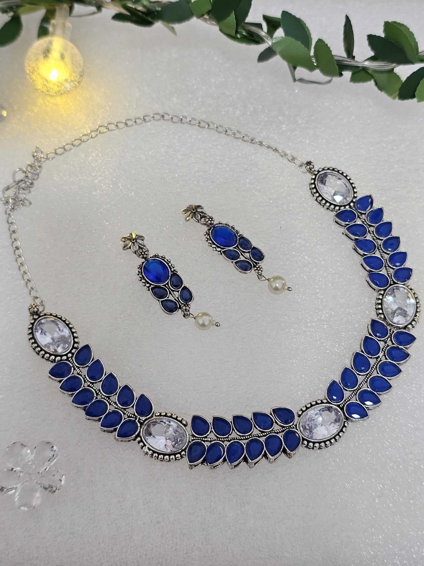 Monalisa Stone Choker Set: Silver Look Brass Necklace