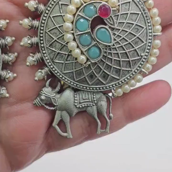 Handcrafted Brass Nandi Stud Earrings: Silver Replica with Pearls